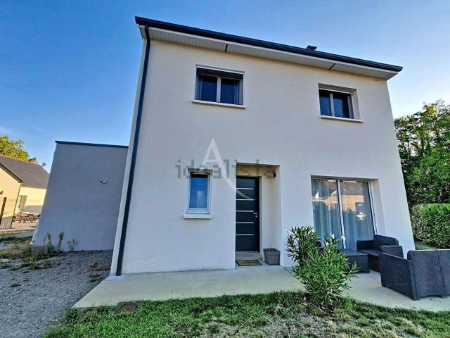 Maison vente à Noyant-la-Plaine, Tuffalun