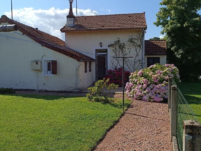 Maison location à Autun, Étang-sur-Arroux