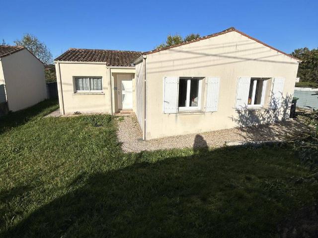 Maison location à La Pichauderie, Fontcouverte