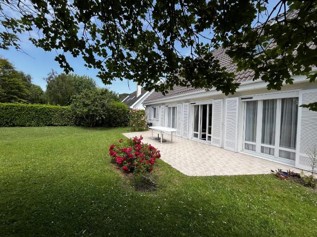 Maison vente à Versailles, Plaisir