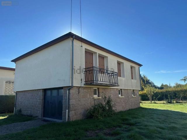 Maison location à Lastouillas, Ussel