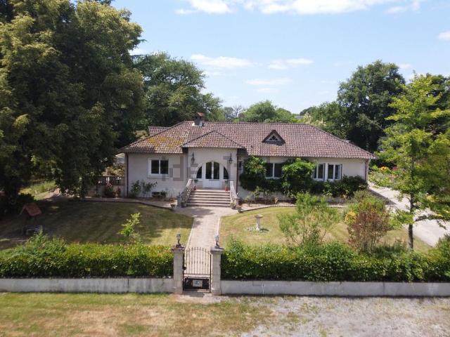 Maison vente à Bussière-Poitevine, Val-d'Oire-et-Gartempe