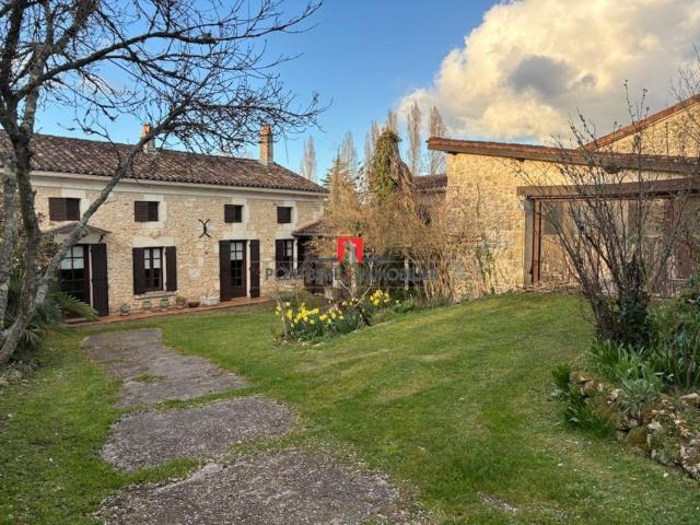 Maison vente à Aubie-et-Espessas, Val de Virvée