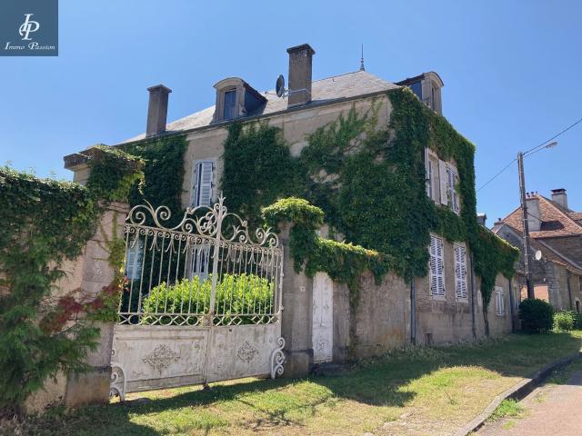 Maison vente à Ivry-en-Montagne, Val-Mont