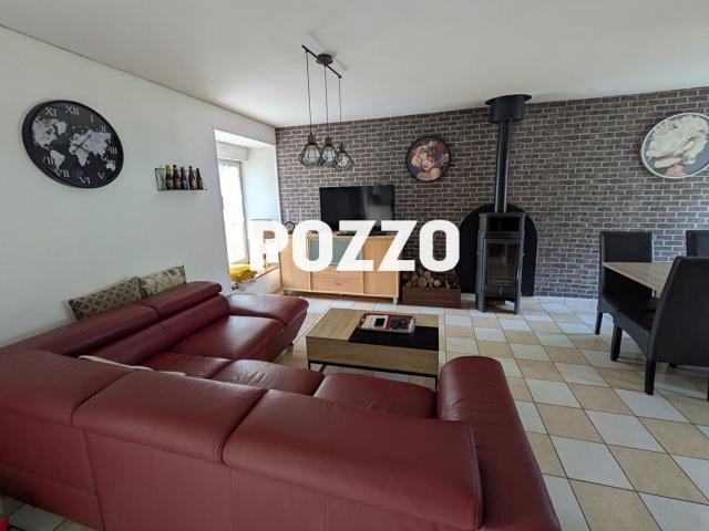 Maison location à Vire, Pierres