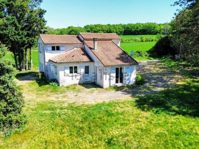 Maison vente à Cubord (Rive Droite), Valdivienne