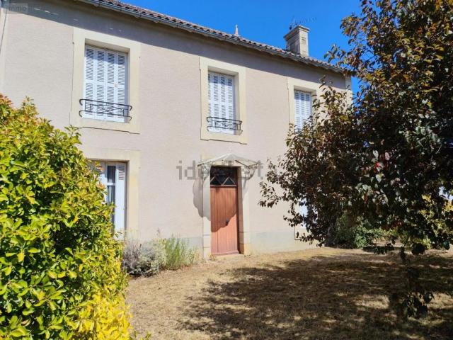 Maison vente à Saint-Martin-la-Rivière, Valdivienne