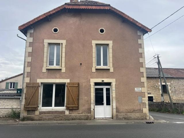 Appartement vente à Montmorillon, Valdivienne