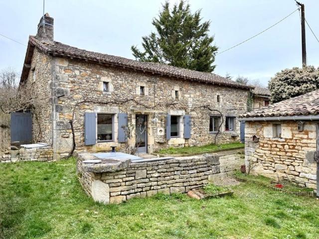 Maison vente à Ceaux-en-Couhé, Valence-en-Poitou