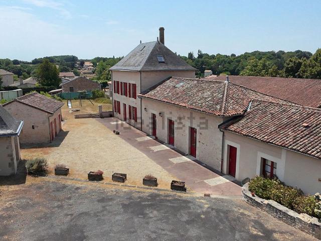 Maison vente à Le Champ des Ronces, Valence-en-Poitou