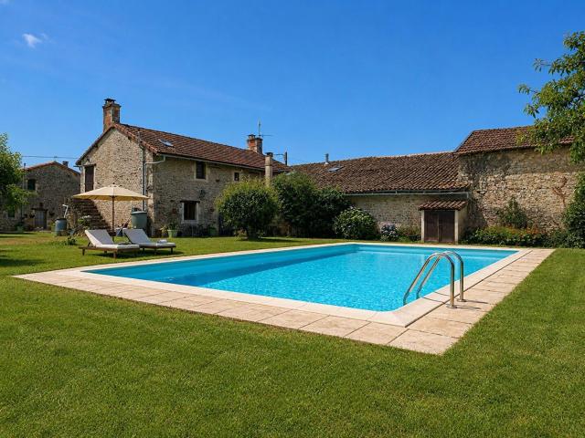Maison vente à Vaux, Valence-en-Poitou