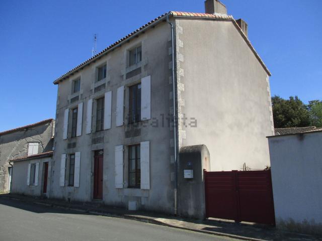 Maison vente à Ceaux-en-Couhé, Valence-en-Poitou