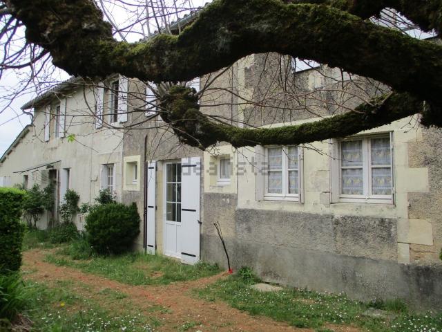 Maison vente à Ceaux-en-Couhé, Valence-en-Poitou