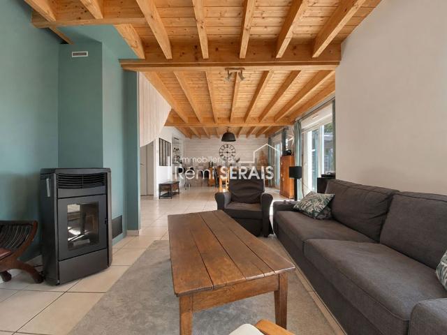 Maison vente à La Maugetterie, Valframbert