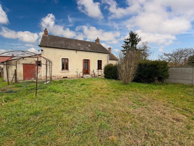 Maison vente à Vallon-en-Sully, Allier