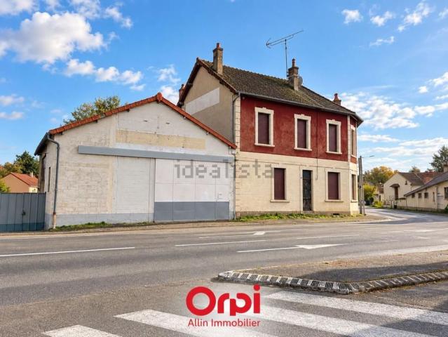 Maison vente à Vallon-en-Sully, Allier