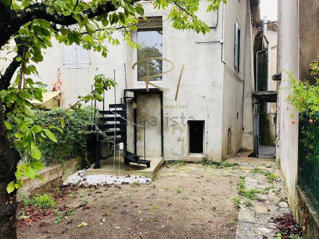 Maison vente à La Combe, Vallon-Pont-d'Arc