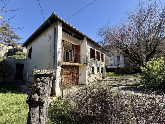 Maison vente à La Combe, Vallon-Pont-d'Arc