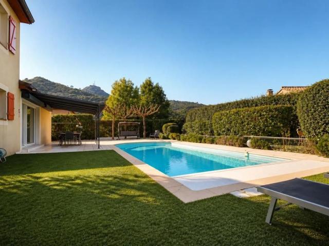 Maison vente à Domaine des Rives de l'Ardèche, Vallon-Pont-d'Arc
