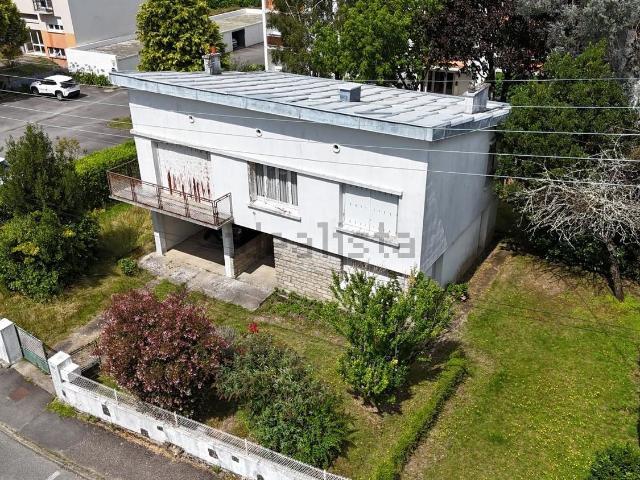 Maison vente à Albert 1er, Vannes