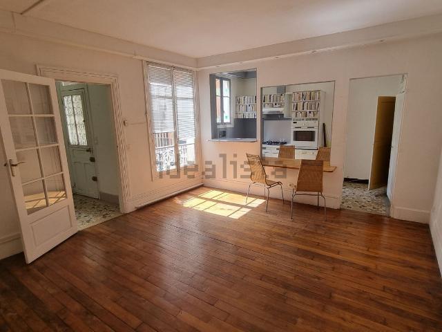Maison vente à Quartier Les Hauts d'Issy / Les Epinettes / Le Fort, Issy-les-Moulineaux