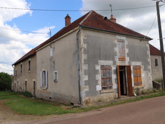 Maison vente à Cosne-Cours-sur-Loire, Varennes-lès-narcy