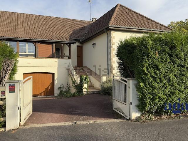 Maison location à Urzy, Nièvre