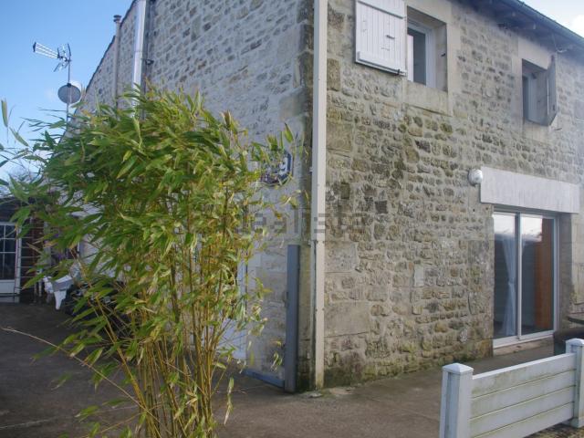 Maison location à Les Fontaines, Rétaud