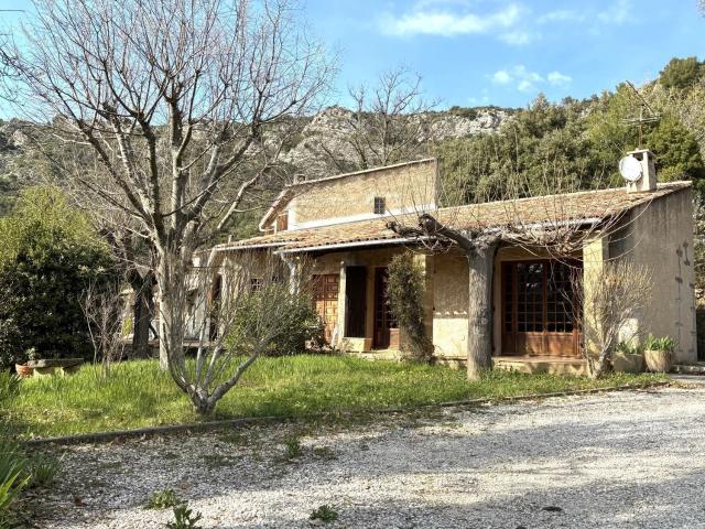 Maison vente à Vauvenargues, Bouches-du-Rhône