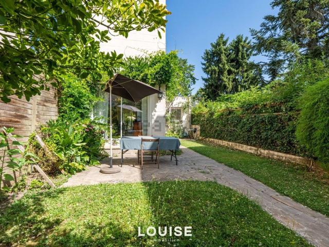 Maison vente à Résidence les Étangs, Vélizy-Villacoublay