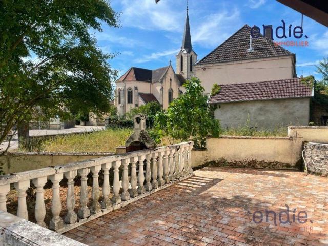 Maison vente à Velloreille-lès-Choye, Haute-Saône