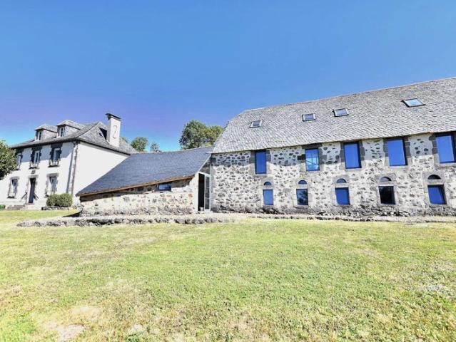 Maison vente à Mauriac, Moussages