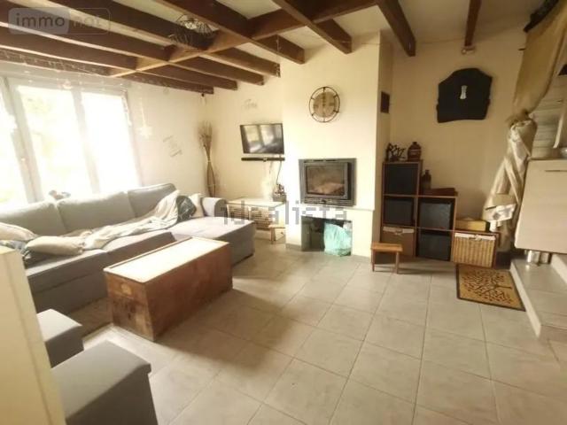 Maison vente à Le Bourg, Vernoil-le-Fourrier
