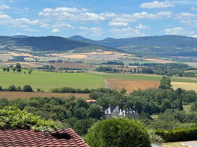 Maison vente à Clermont-Ferrand, Vic-le-comte