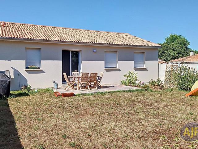 Maison vente à Vieillevigne, Le Douzy