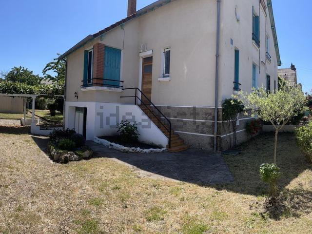 Maison vente à Vierzon, Cher