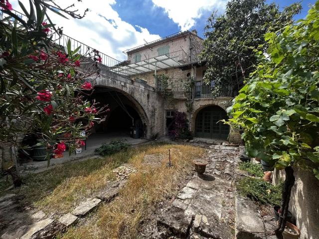 Maison vente à Nîmes, Calvisson