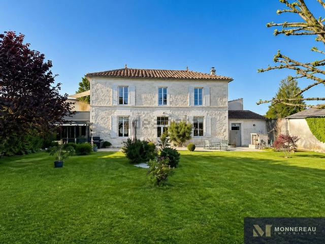 Maison vente à Vignolles, Charente