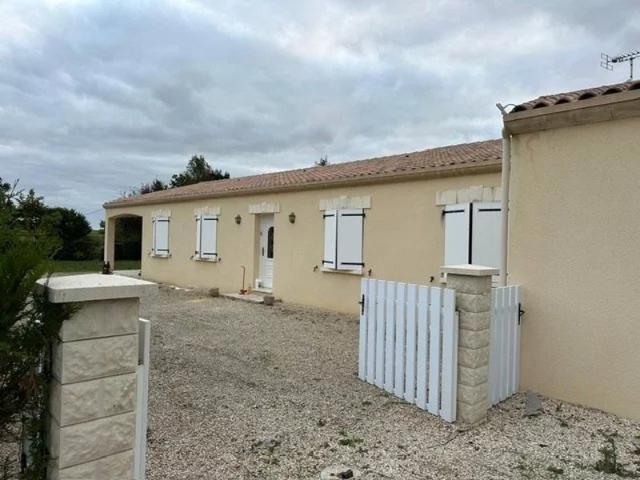 Maison vente à Cognac, Angeac-champagne