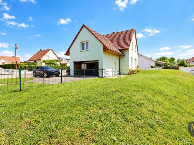 Maison vente à Port de Mulhouse-Rhin - Huningue, Huningue
