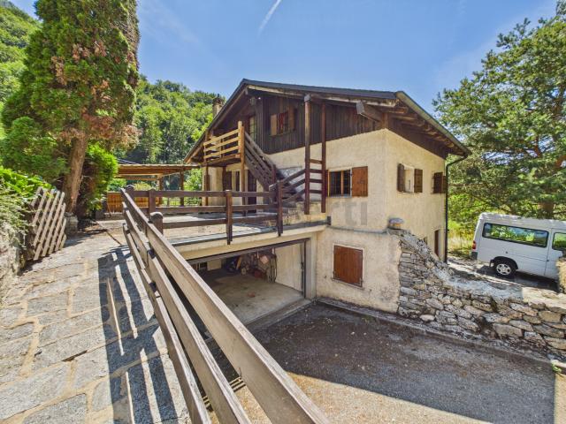 Mehrfamilienhaus kaufen in Villeneuve (VD), Waadt