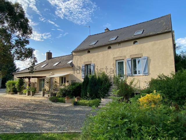 Maison vente à La Raciniere, Villaines-la-Juhel