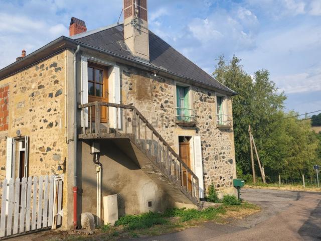 Maison vente à Lavaux, Villapourçon