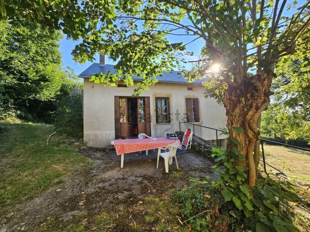 Maison vente à Montserin, Villapourçon