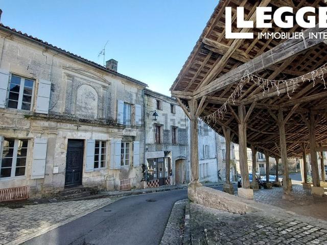 Maison vente à Villebois-Lavalette, Charente