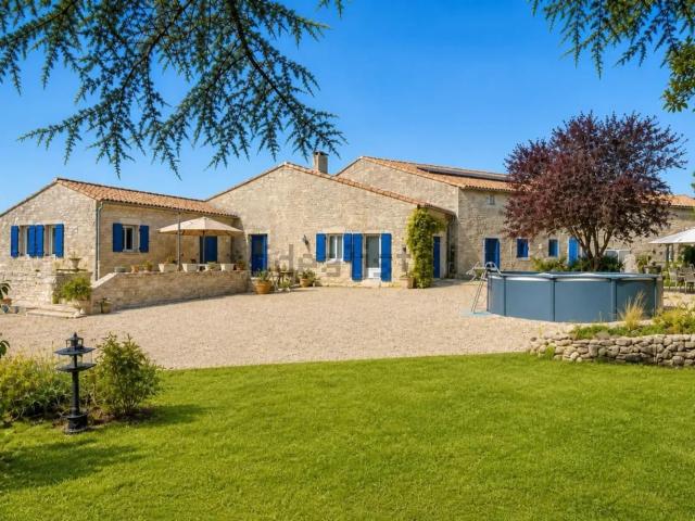 Maison vente à Les Moulins, Villefagnan
