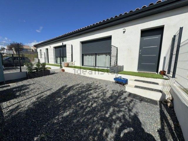 Maison location à Les Pontils, Villegly