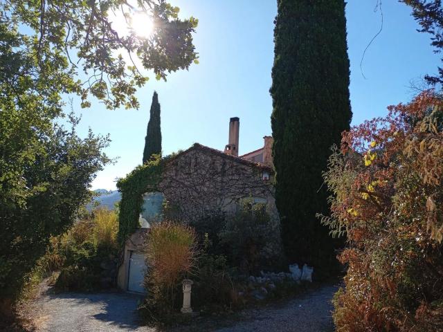 Maison vente à Saint-Génis-des-Fontaines, Pyrénées-Orientales