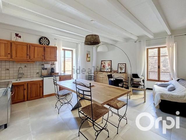 Maison vente à Villeneuve Lembron, Villeneuve