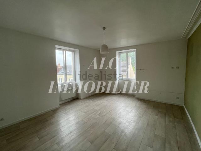 Maison vente à Zone artisanale du Parc Paumier, Villeneuve-en-Perseigne